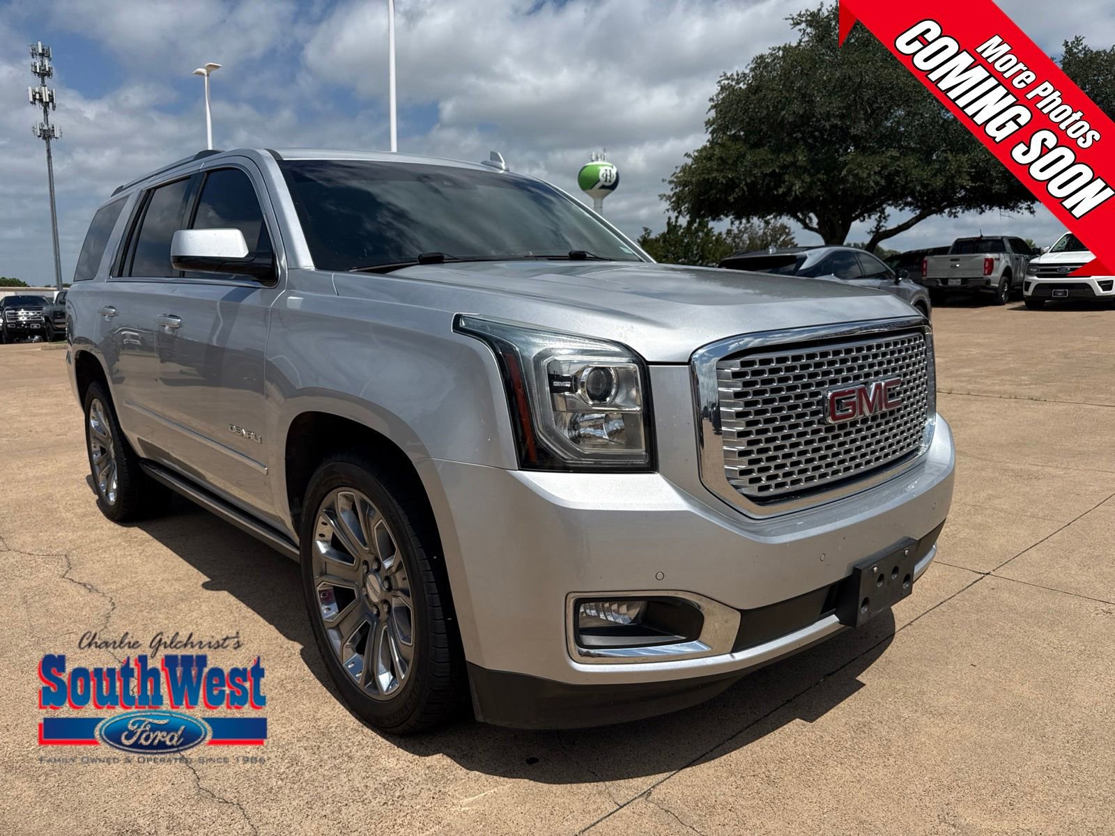 Used 2016 GMC Yukon Denali w/ Open Road Package RWD image 1