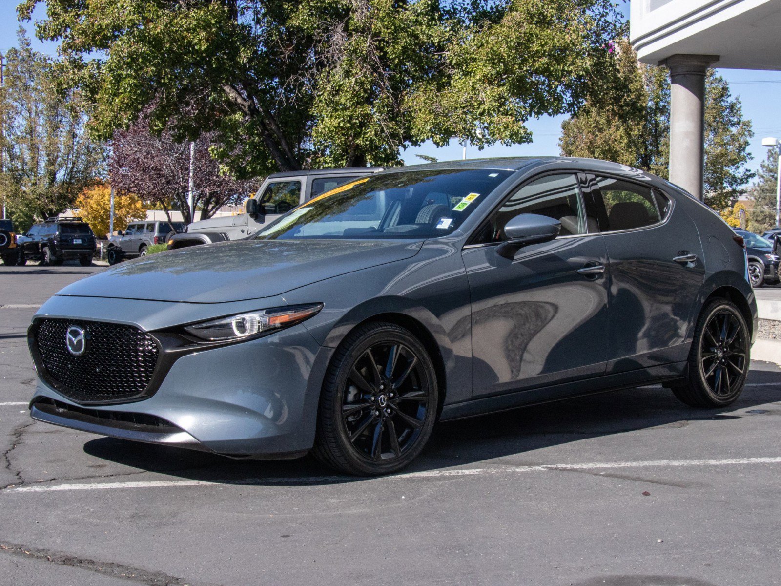 Used 2019 MAZDA MAZDA3 AWD Hatchback w/ Premium Pkg image 3