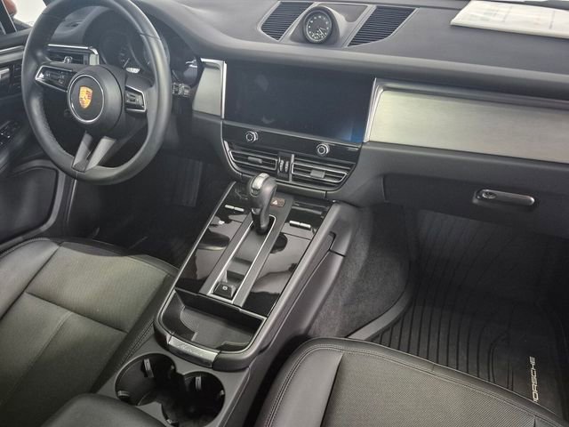 Used 2022 Porsche Macan S AWD/4WD image 36