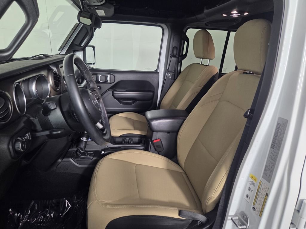 Used 2019 Jeep Wrangler Unlimited Sport S AWD/4WD image 10