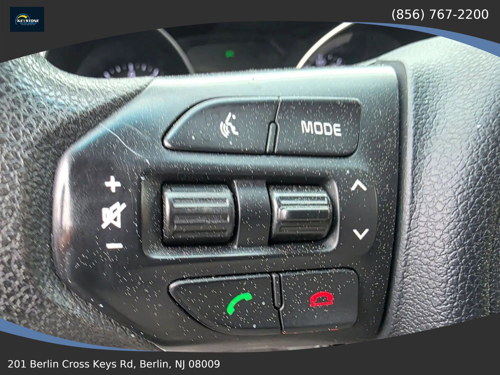 Used 2016 Kia Sedona LX w/ LX Convenience Package FWD image 22