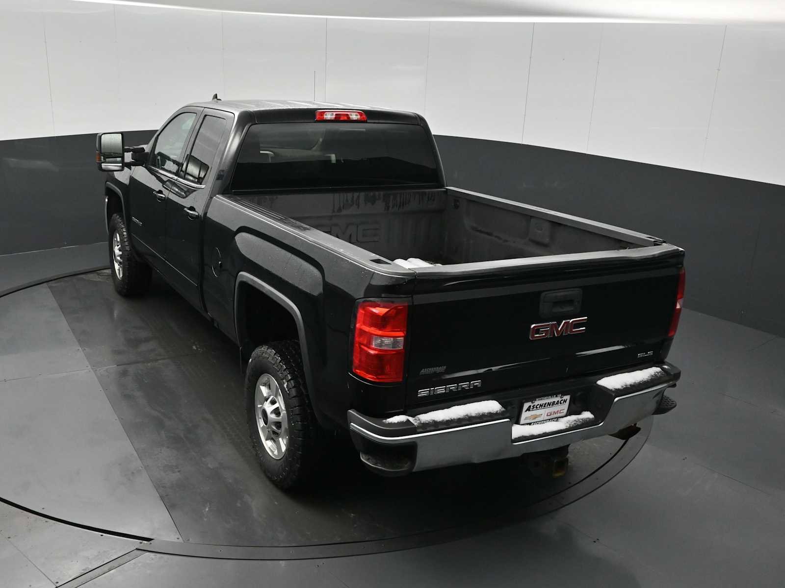 Used 2019 GMC Sierra 2500 SLE w/ Snow Plow Prep Package image 15
