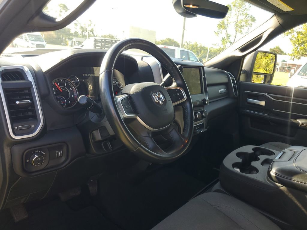 Used 2024 RAM 2500 Big Horn AWD/4WD image 12