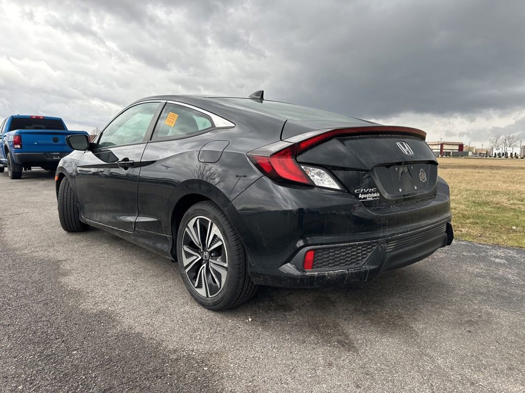 Used 2017 Honda Civic EX-T image 7