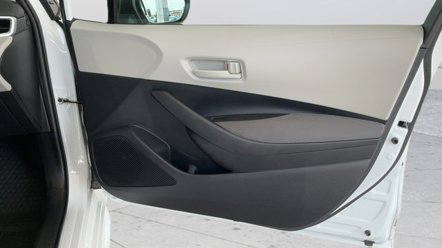 Used 2025 Toyota Corolla LE FWD image 22