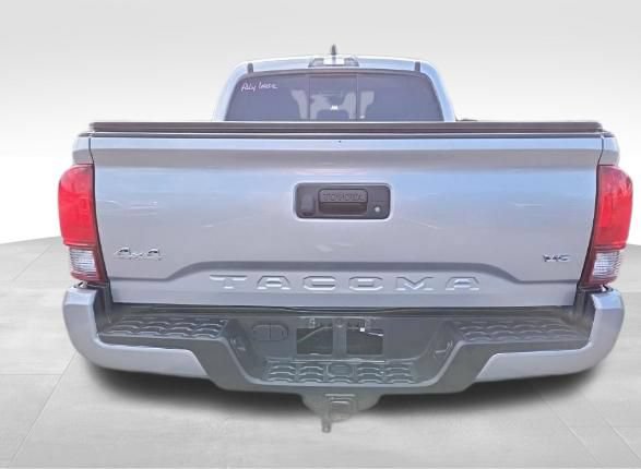 Used 2023 Toyota Tacoma SR AWD/4WD image 5