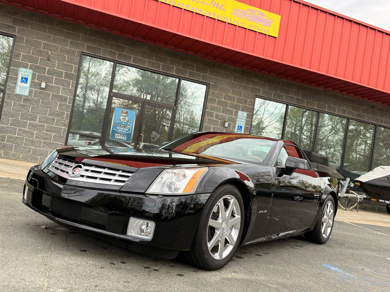 Used 2006 Cadillac XLR image 6