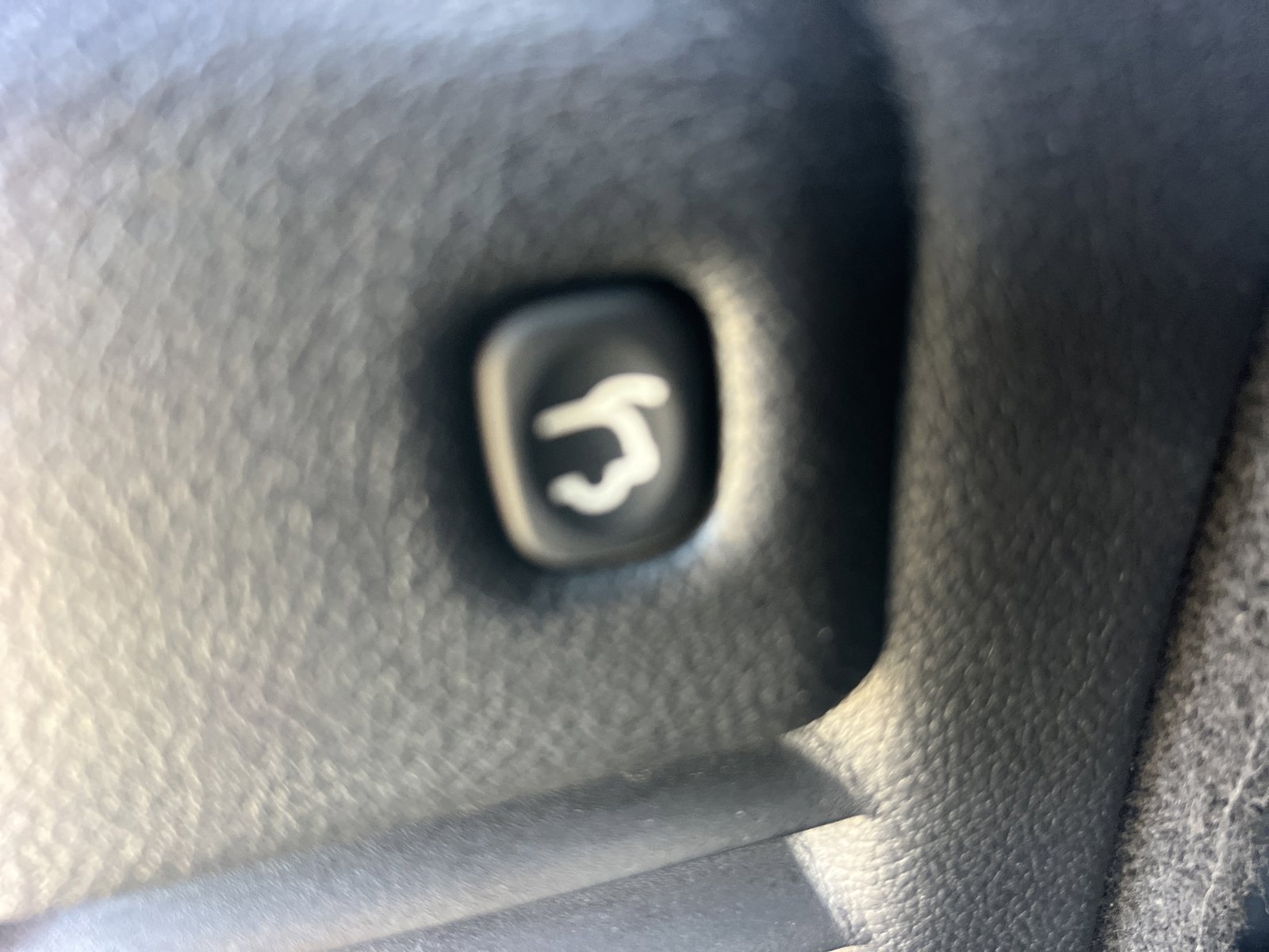 Used 2019 Dodge Durango R/T image 22