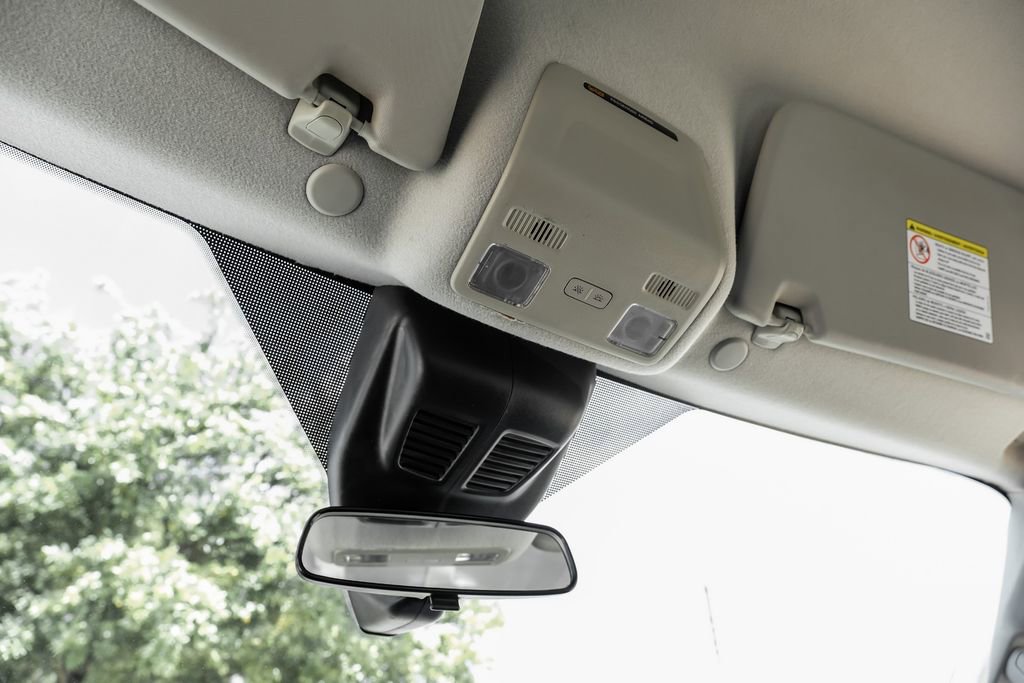 Used 2021 Ford Transit 250 Medium Roof image 29