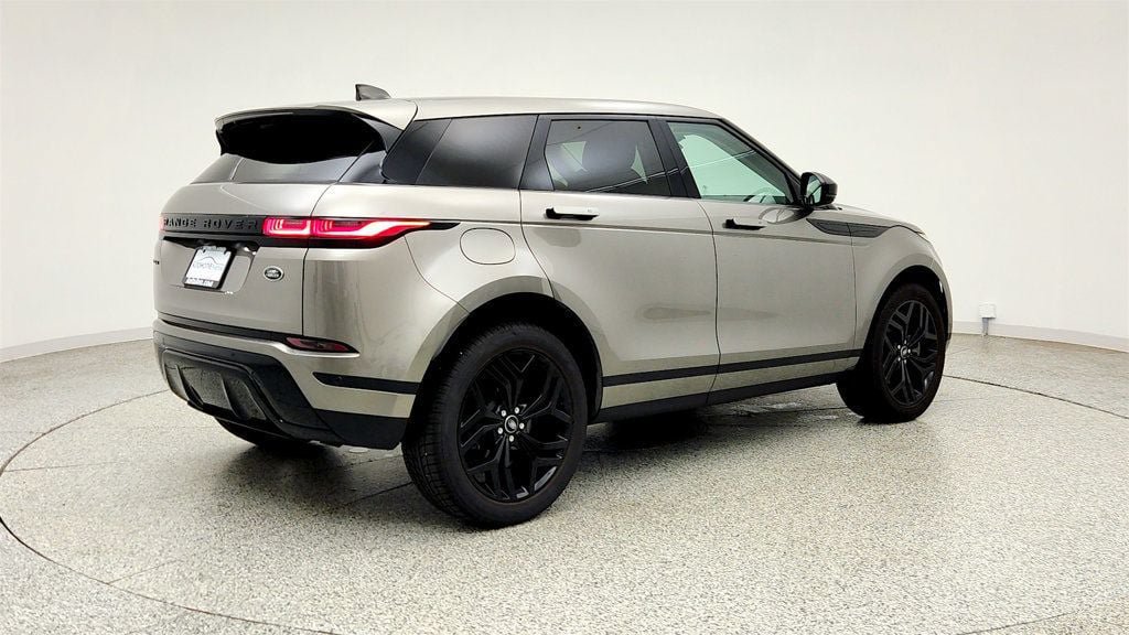 Used 2023 Land Rover Range Rover Evoque SE AWD/4WD image 5