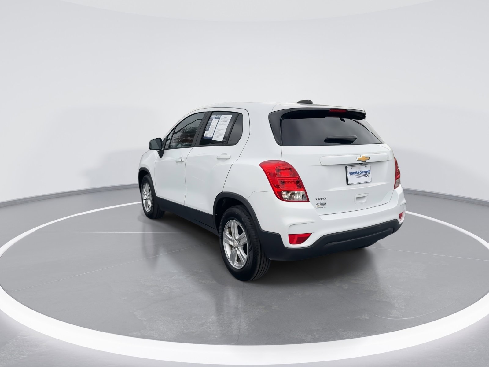 Used 2020 Chevrolet Trax LS w/ Tint and Cruise Package image 7