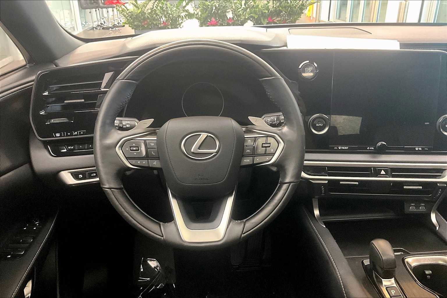 Used 2023 Lexus RX 350 Premium w/ Accessory Package (Z1) image 9
