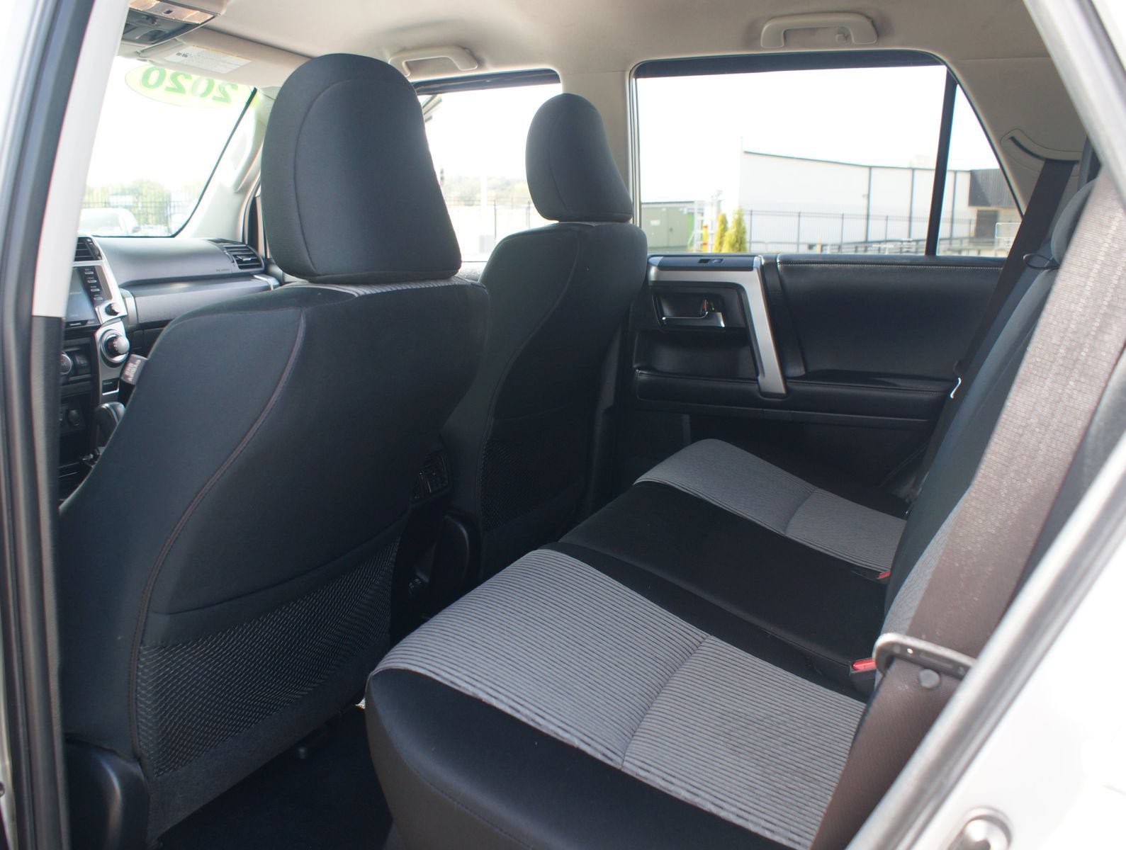 Used 2020 Toyota 4Runner SR5 AWD/4WD image 14