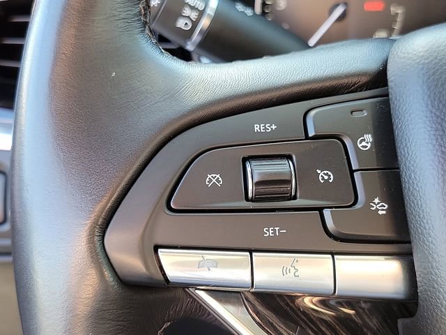 Certified 2023 Cadillac XT6 Premium Luxury image 9