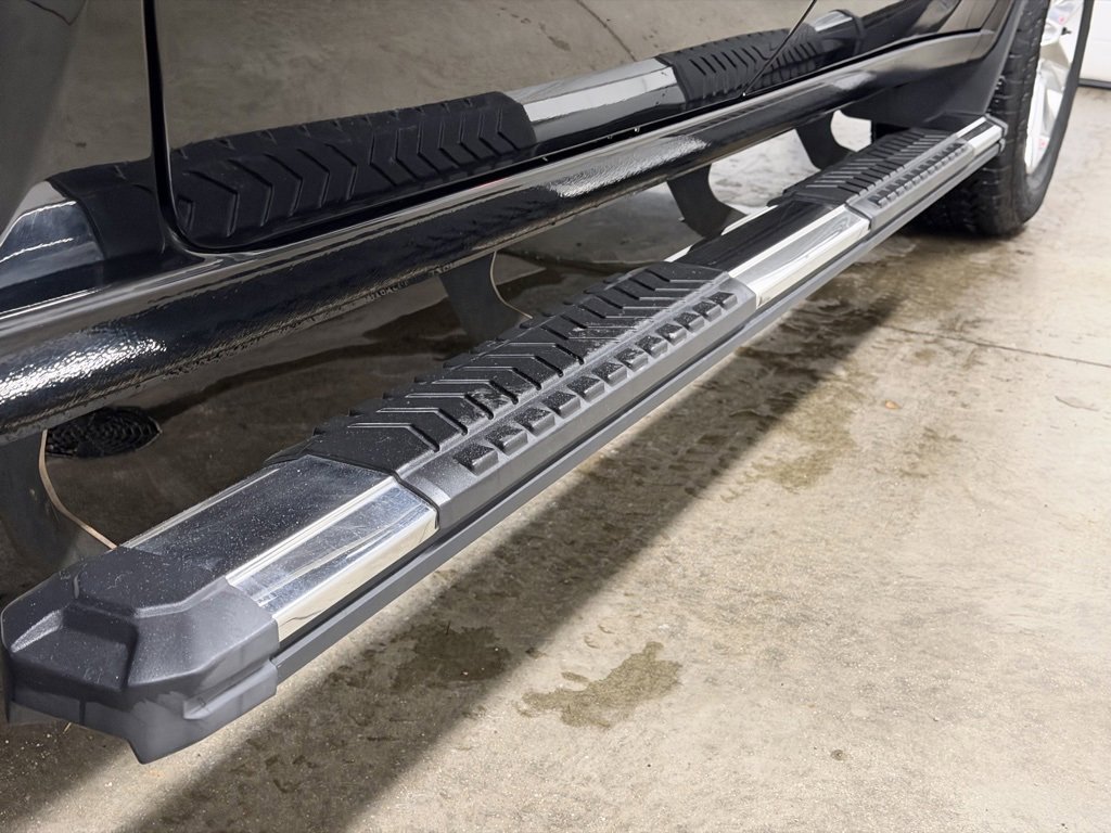 Used 2021 Chevrolet Silverado 1500 LTZ image 25