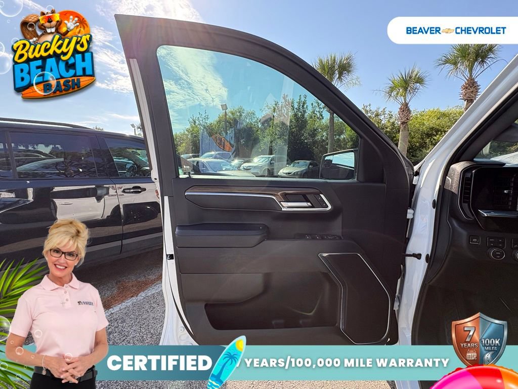 Used 2023 Chevrolet Silverado 1500 RST AWD/4WD image 30