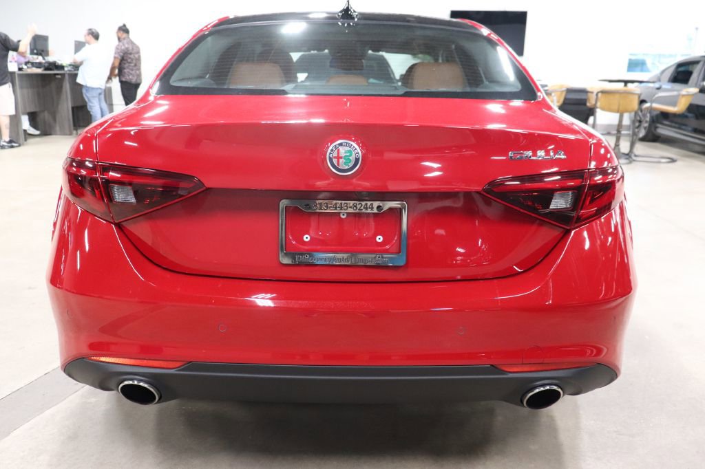 Used 2021 Alfa Romeo Giulia Ti w/ Active Assist 2 Package TI image 4