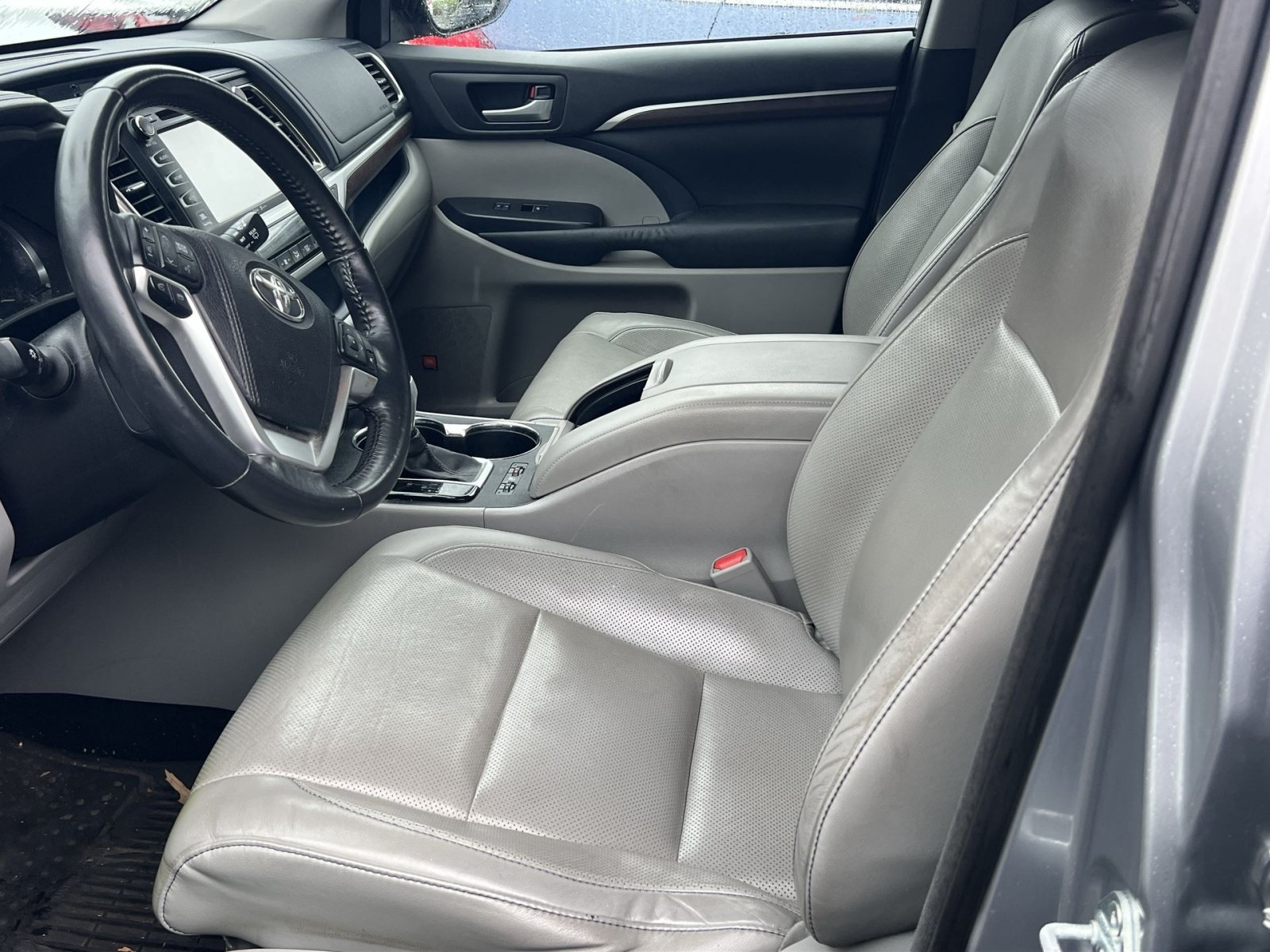 Used 2015 Toyota Highlander Limited AWD/4WD image 13