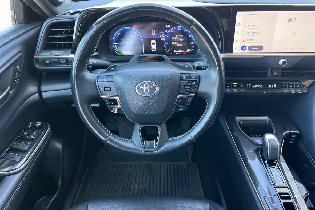 Certified 2024 Toyota Crown Platinum AWD/4WD image 16
