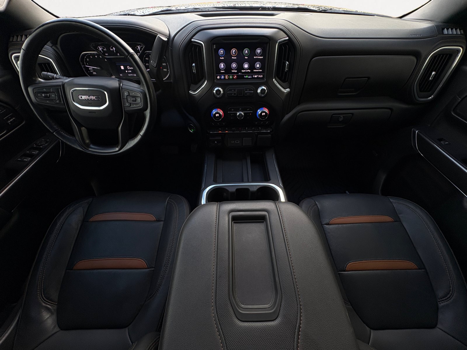 Used 2020 GMC Sierra 1500 AT4 w/ AT4 Premium Package AWD/4WD image 3