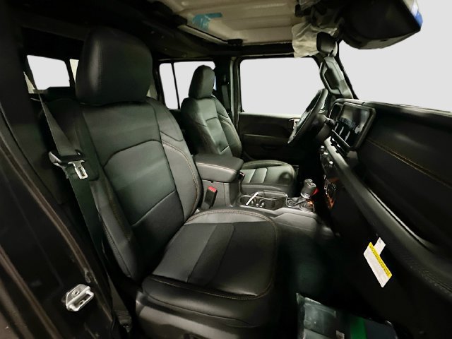 New 2026 Jeep Gladiator Sport AWD/4WD image 26