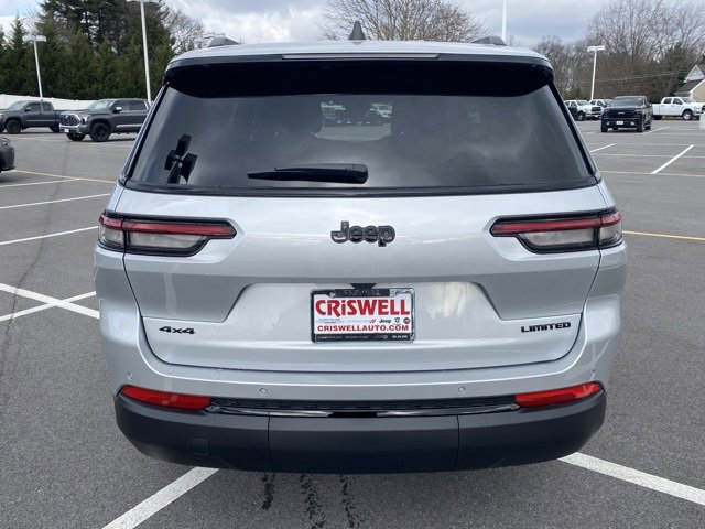 New 2025 Jeep Grand Cherokee L Limited w/ Black Appearance Package image 6