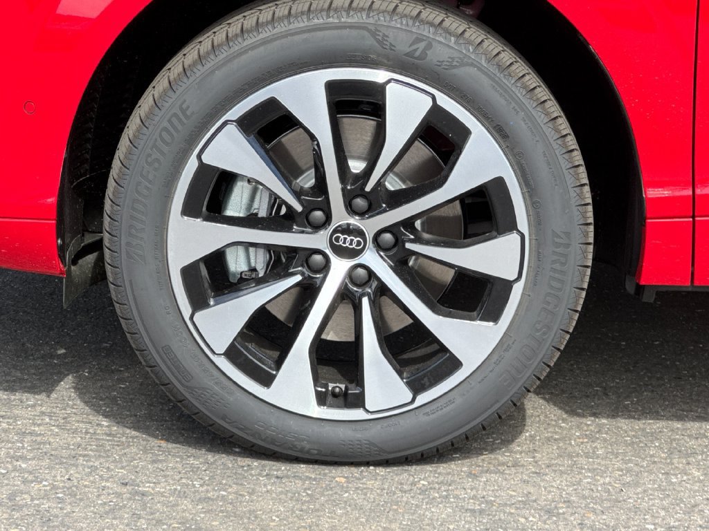 New 2026 Audi Q3 quattro 2.0T AWD/4WD image 26