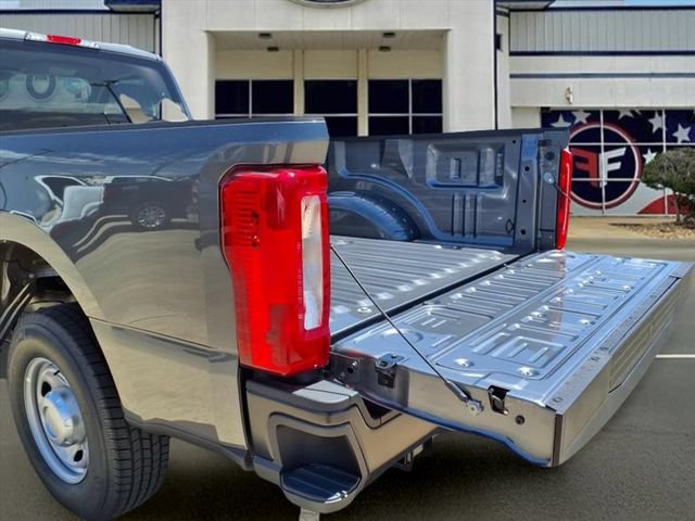 New 2025 Ford F250 XL RWD image 23