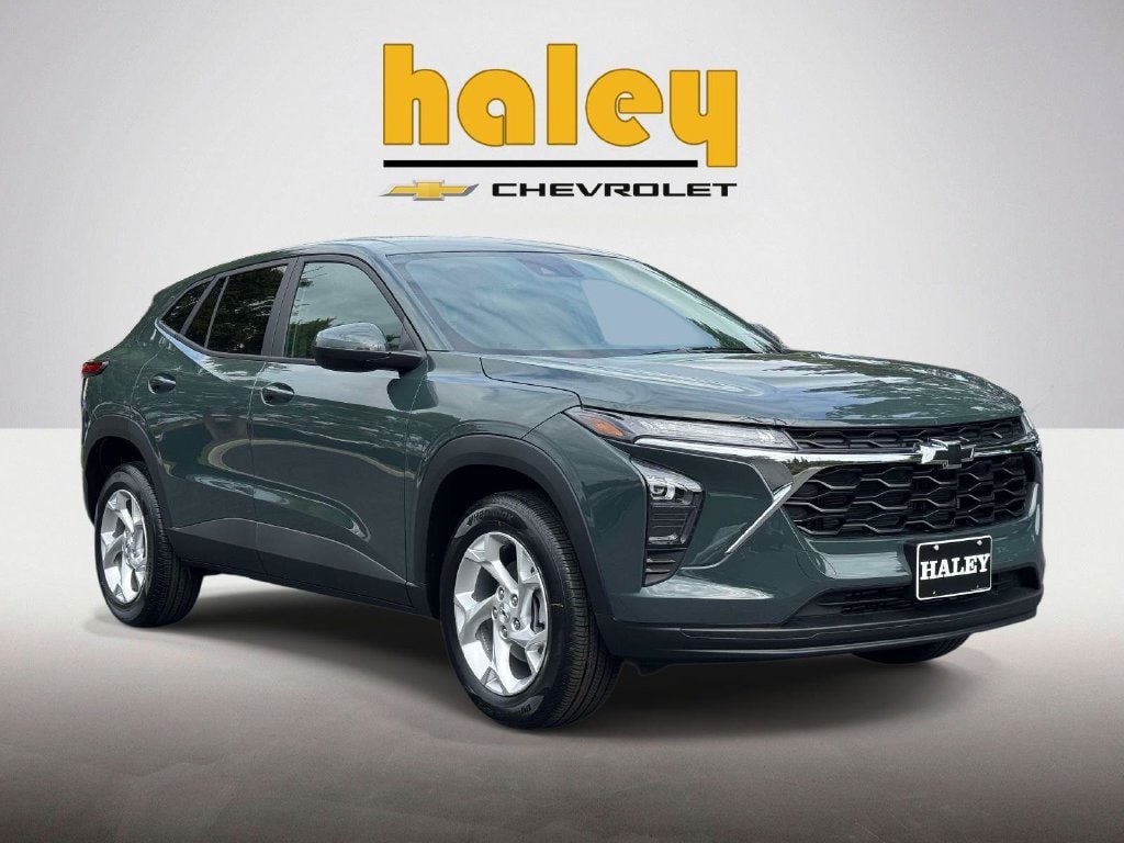 New 2026 Chevrolet Trax LS w/ LS Convenience Package