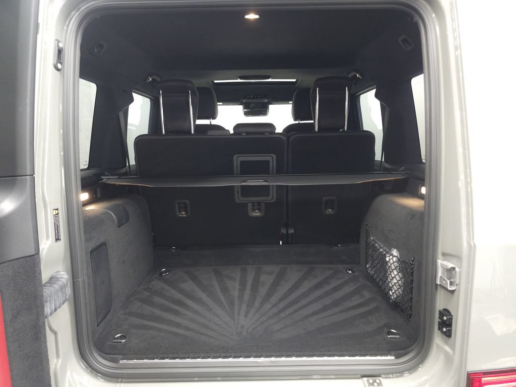 Certified 2025 Mercedes-Benz G 580 w/ Manufactur Interior Package image 32