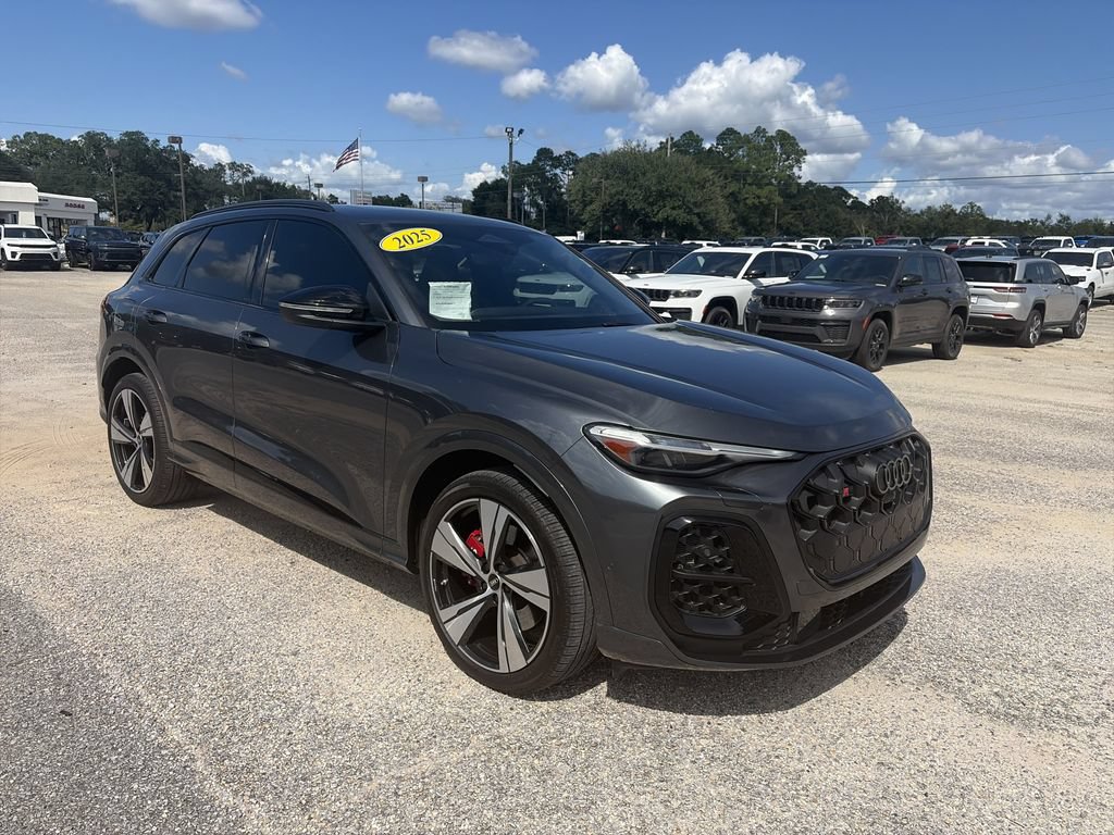 Used 2025 Audi SQ5 Premium Plus AWD/4WD image 8