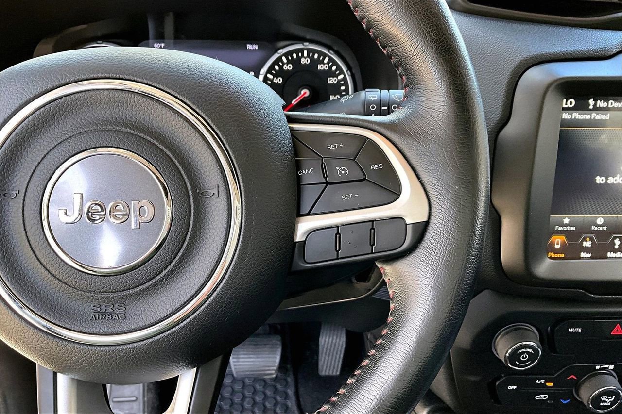 Used 2020 Jeep Renegade Trailhawk w/ Premium Leather Group image 11