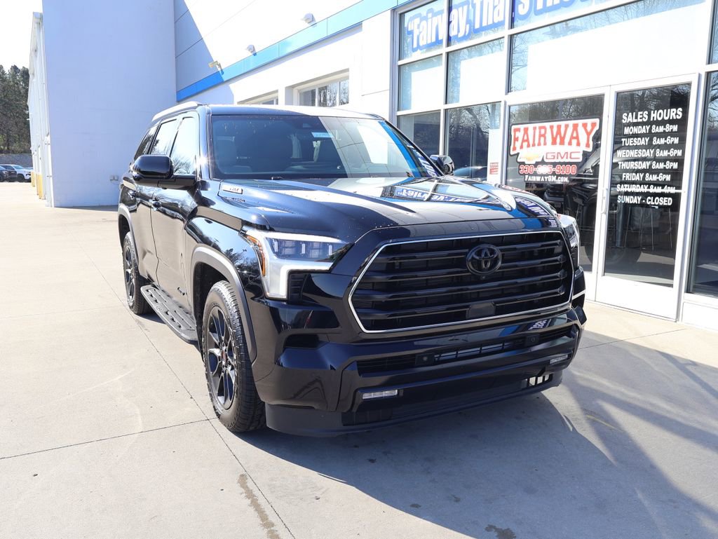 Used 2026 Toyota Sequoia Limited w/ TRD Off-Road Package AWD/4WD image 2