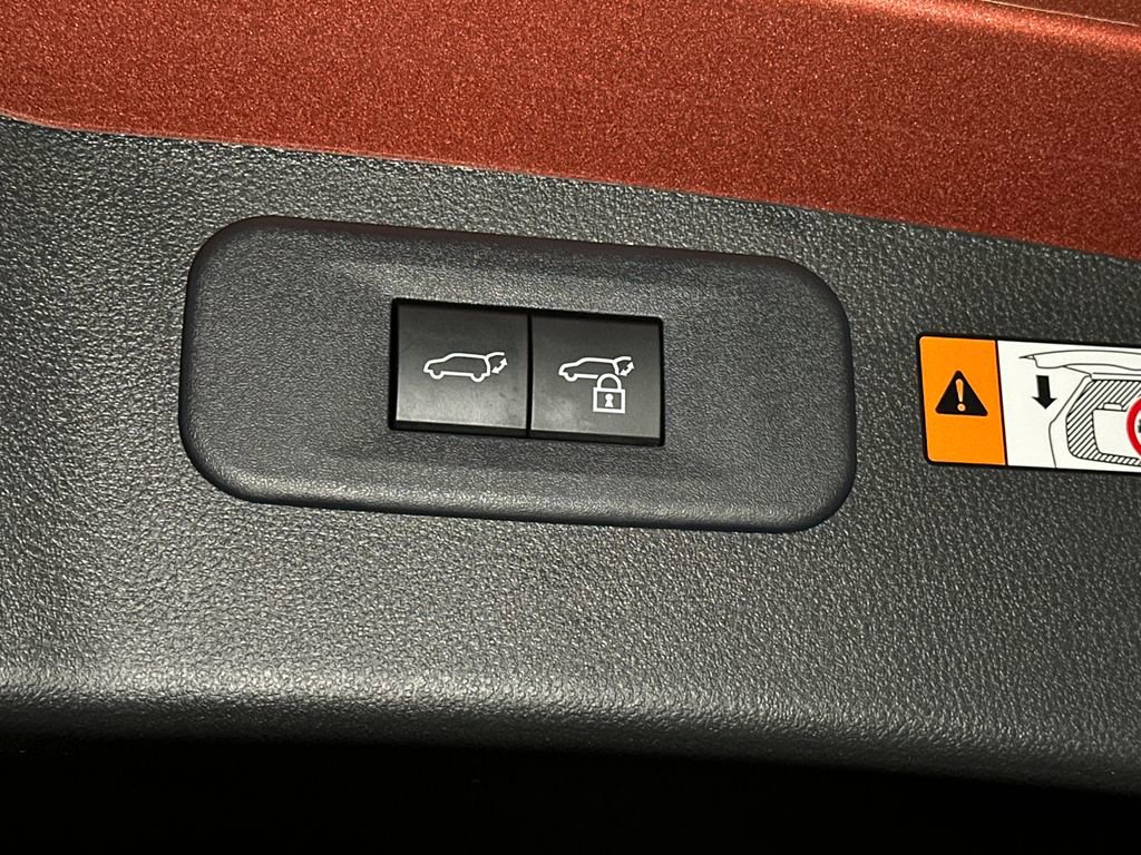 Used 2025 Lexus NX 350 AWD w/ Accessory Package (2T) image 7