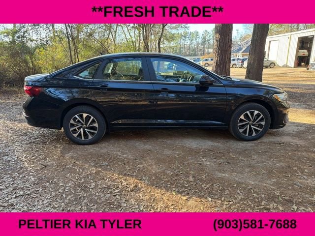 Used 2024 Volkswagen Jetta S image 12