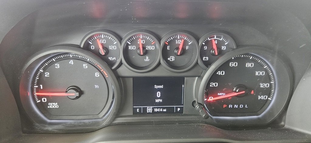 Used 2025 Chevrolet Silverado 2500 Custom w/ Custom Value Package image 27