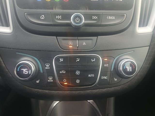 Used 2024 Chevrolet Malibu LT image 27