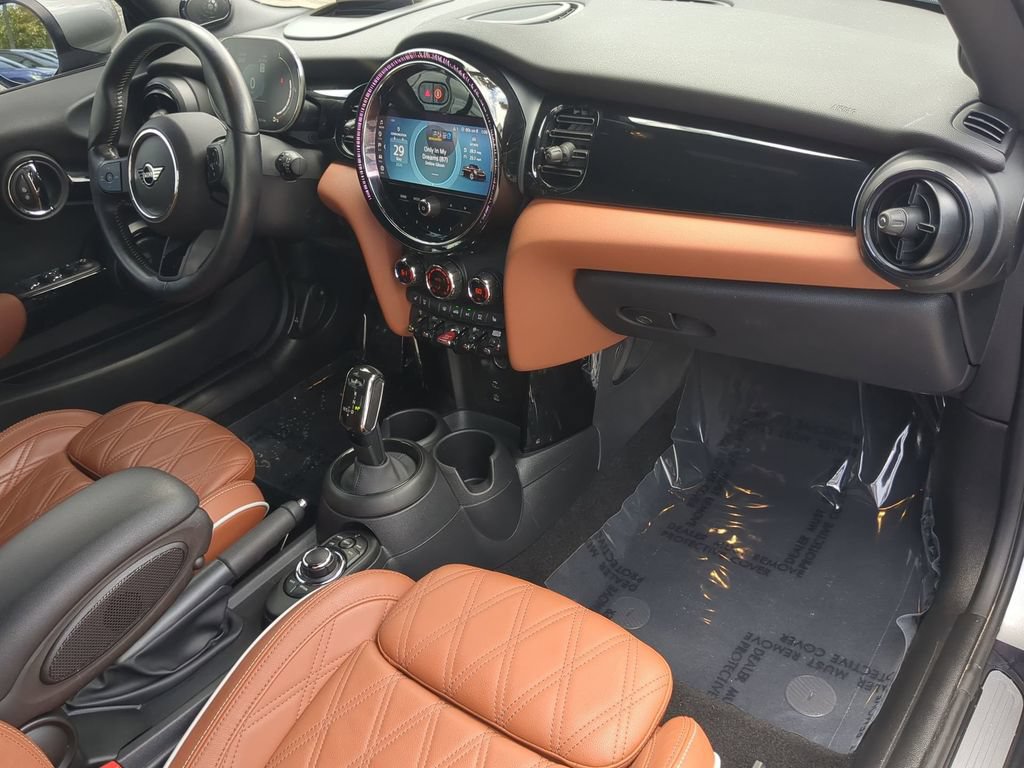 Used 2024 MINI Cooper S FWD image 12