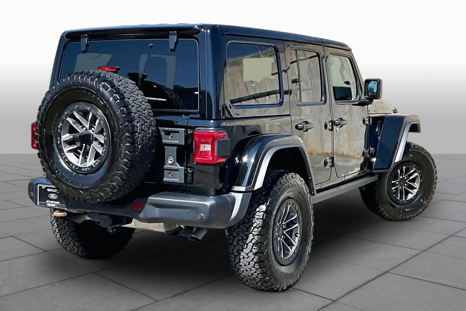 Used 2024 Jeep Wrangler Unlimited Rubicon 392 AWD/4WD image 13