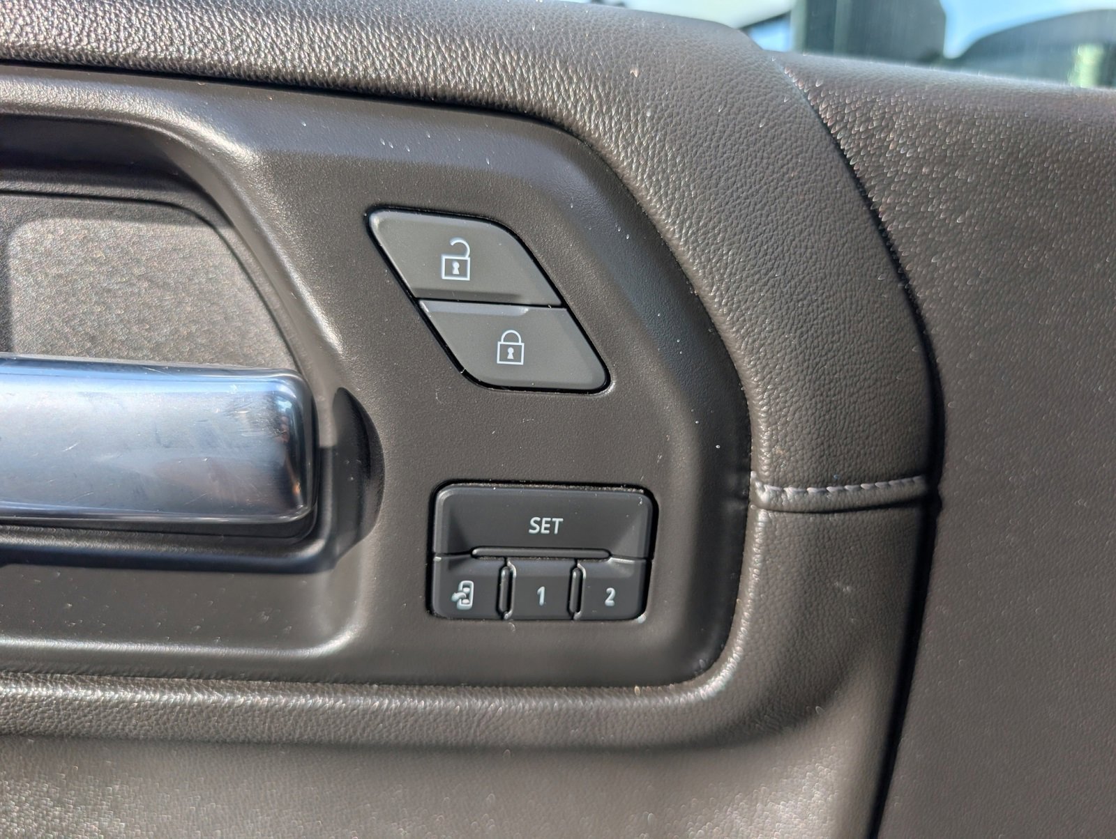 Certified 2023 Chevrolet Silverado 2500 High Country w/ Safety Package II image 23