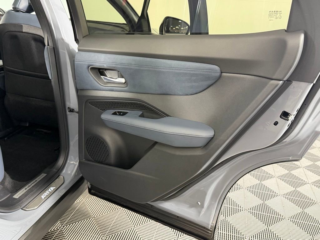 Used 2023 Nissan Ariya image 30