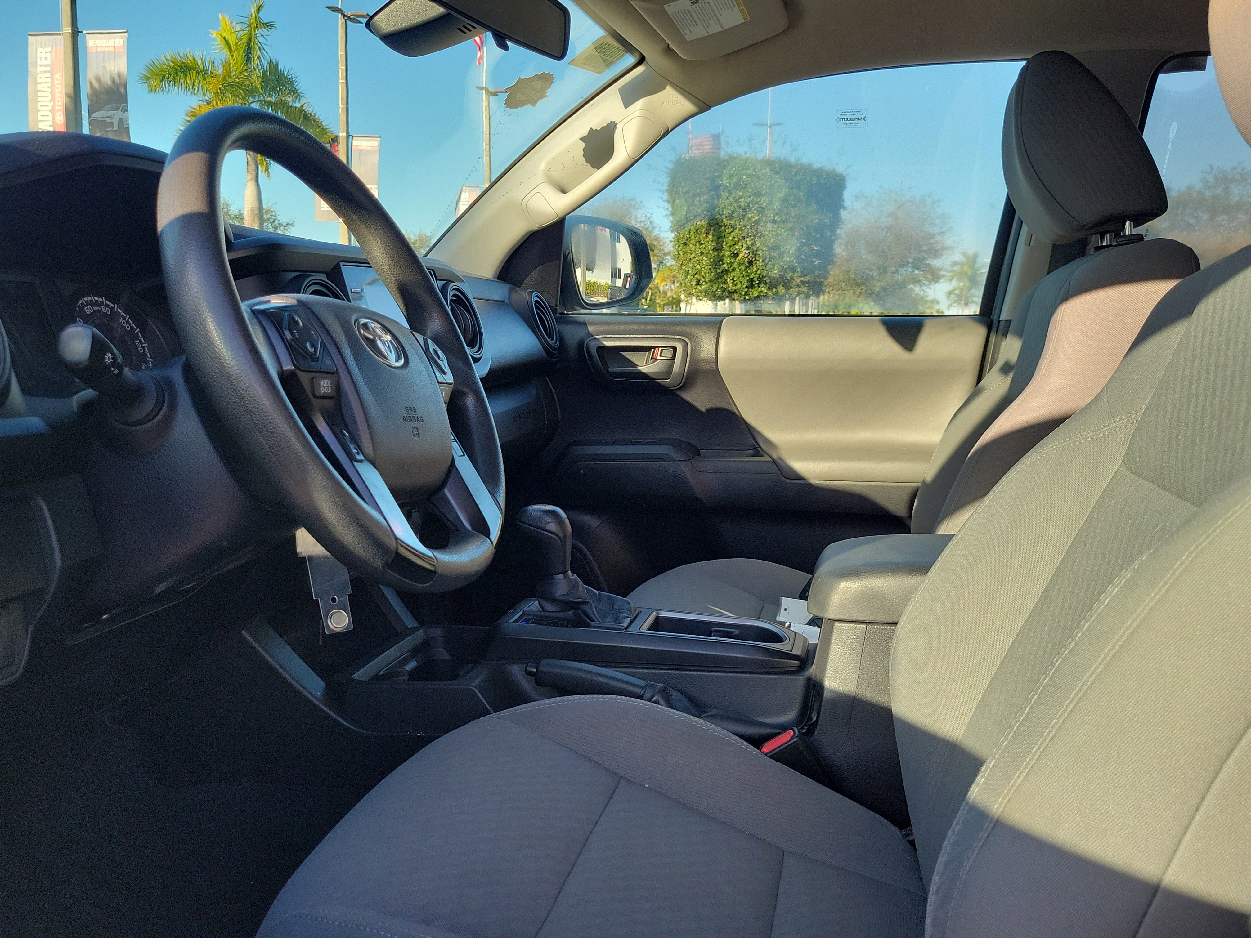 Used 2020 Toyota Tacoma SR image 19