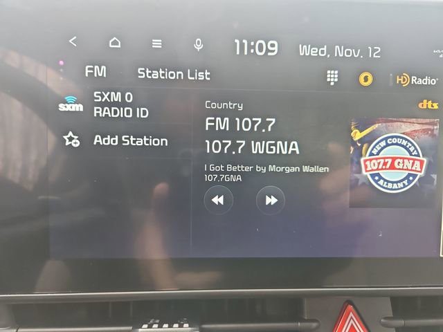 Used 2024 Kia Sportage EX w/ EX Premium Package image 10