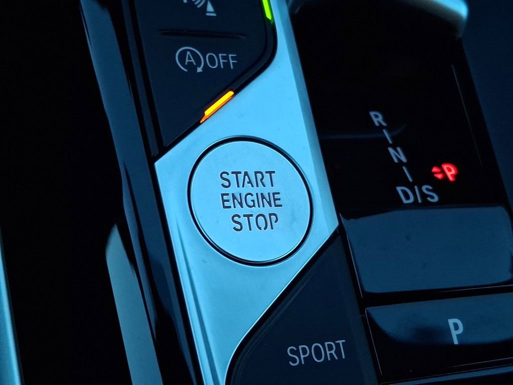 Used 2024 BMW M240i xDrive Coupe w/ Premium Package image 21