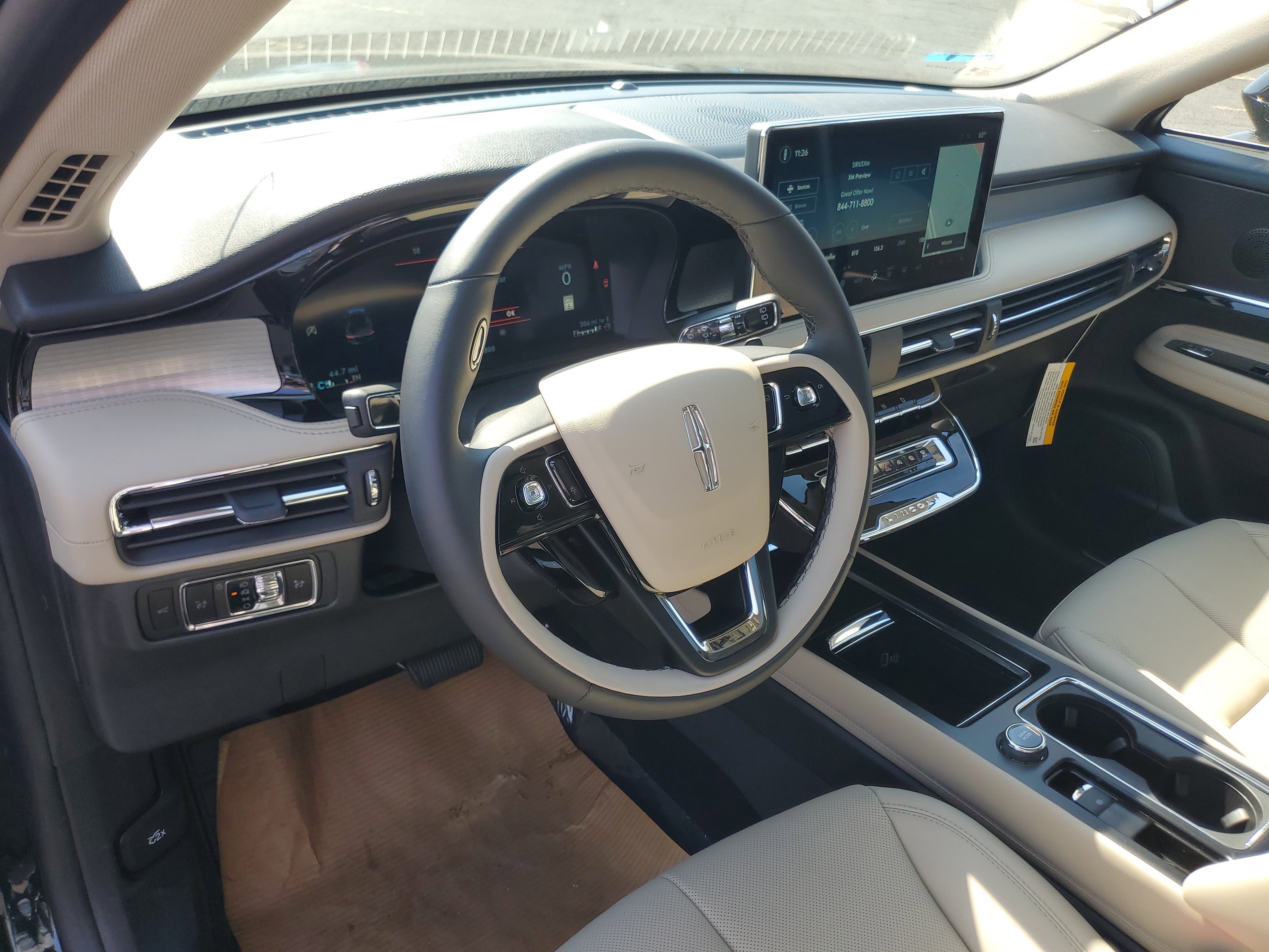 New 2026 Lincoln Corsair Premiere AWD/4WD image 13