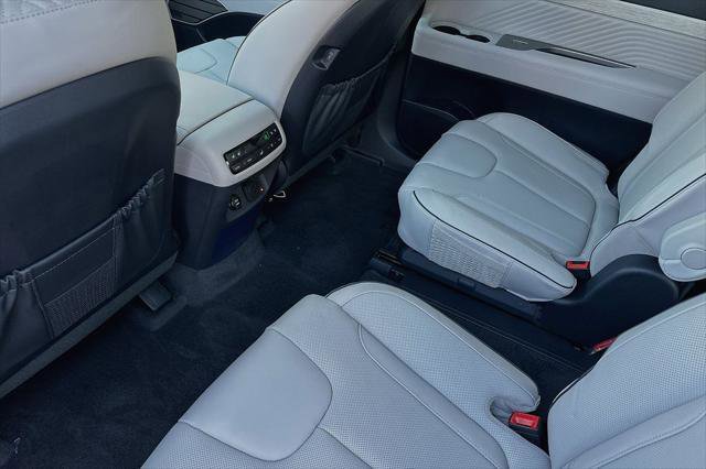 New 2023 Hyundai Palisade Calligraphy image 9