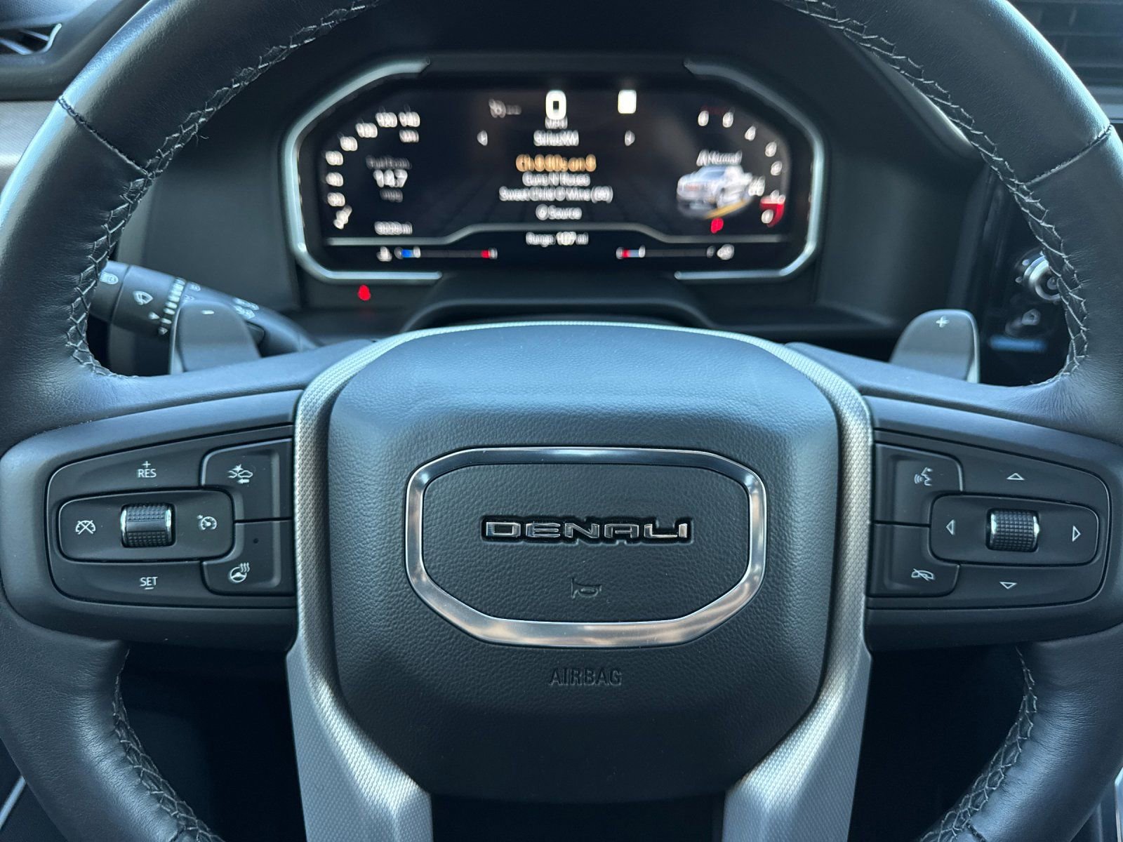 Used 2022 GMC Sierra 1500 Denali image 22