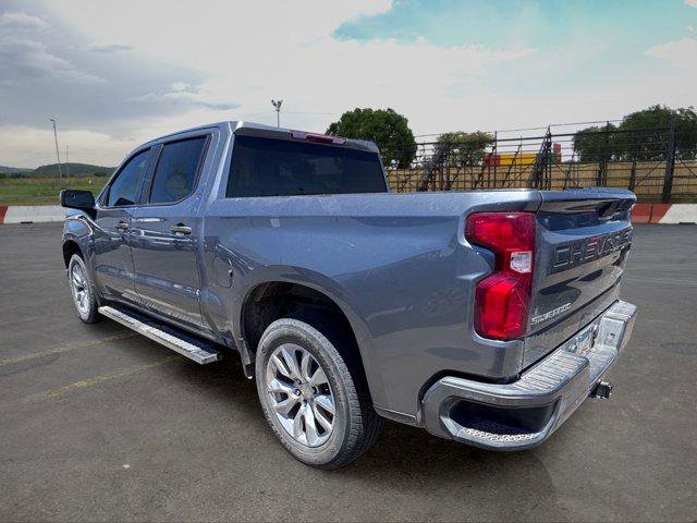 Used 2020 Chevrolet Silverado 1500 Custom w/ Custom Value Package RWD image 4