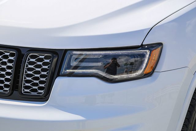 Used 2021 Jeep Grand Cherokee Laredo X RWD image 6