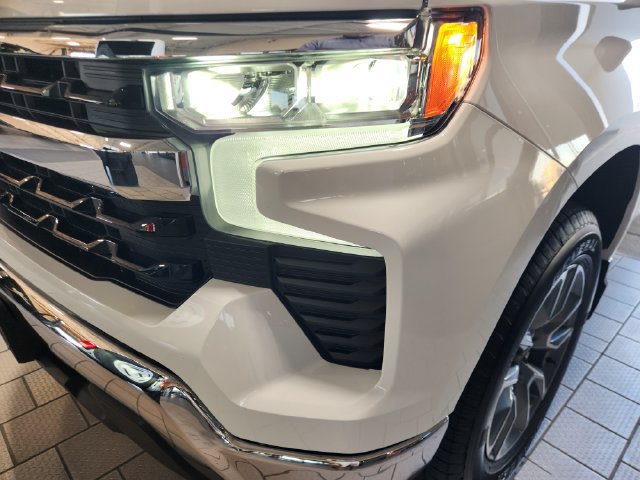 Used 2026 Chevrolet Silverado 1500 LT w/ Texas Edition Plus RWD image 6